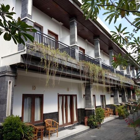 Surya Inn Kuta Lombok Buitenkant foto