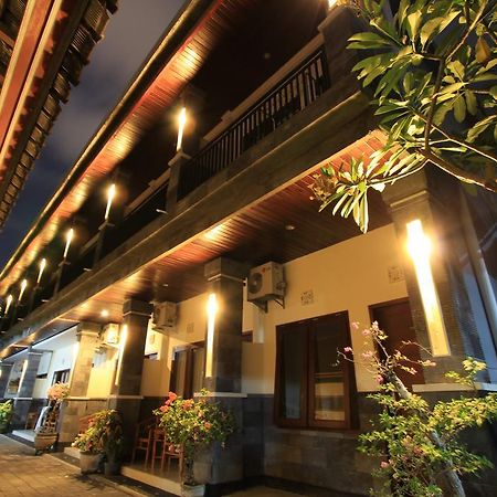Surya Inn Kuta Lombok Buitenkant foto