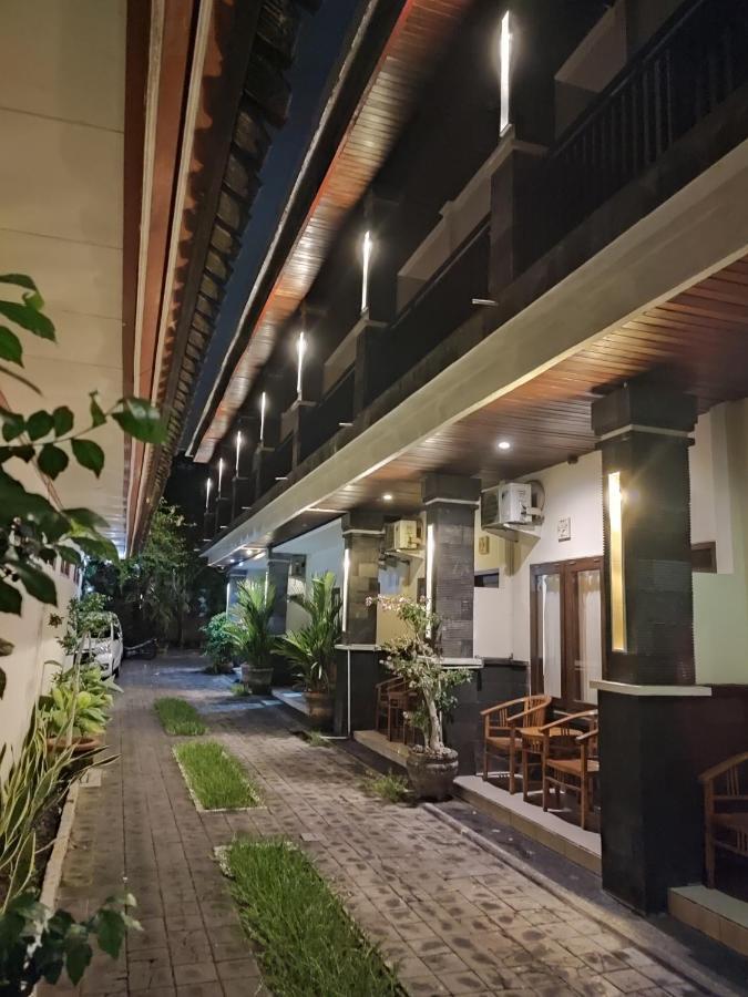 Surya Inn Kuta Lombok Buitenkant foto