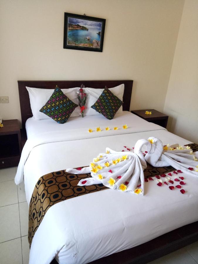 Surya Inn Kuta Lombok Buitenkant foto