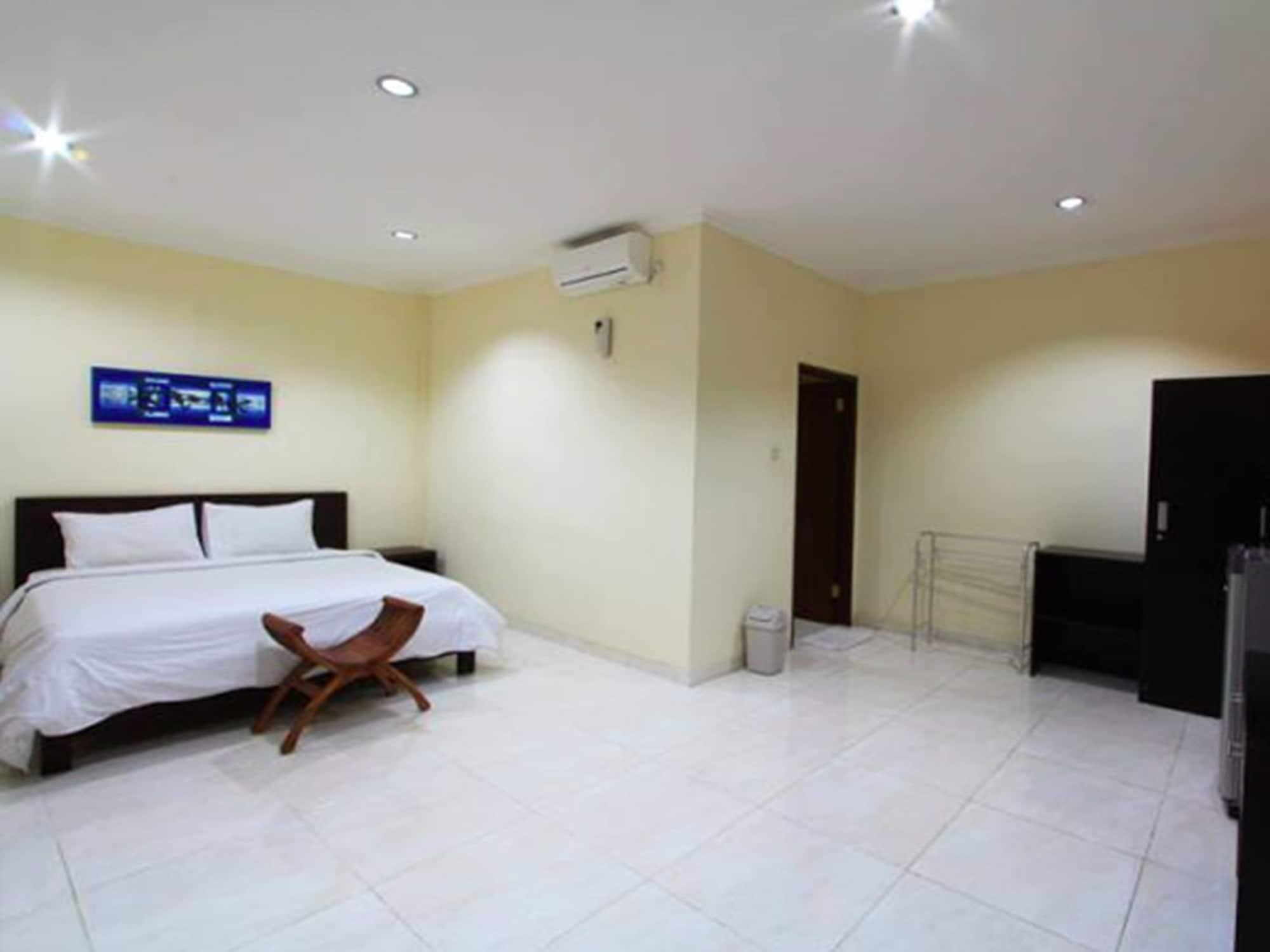 Surya Inn Kuta Lombok Buitenkant foto