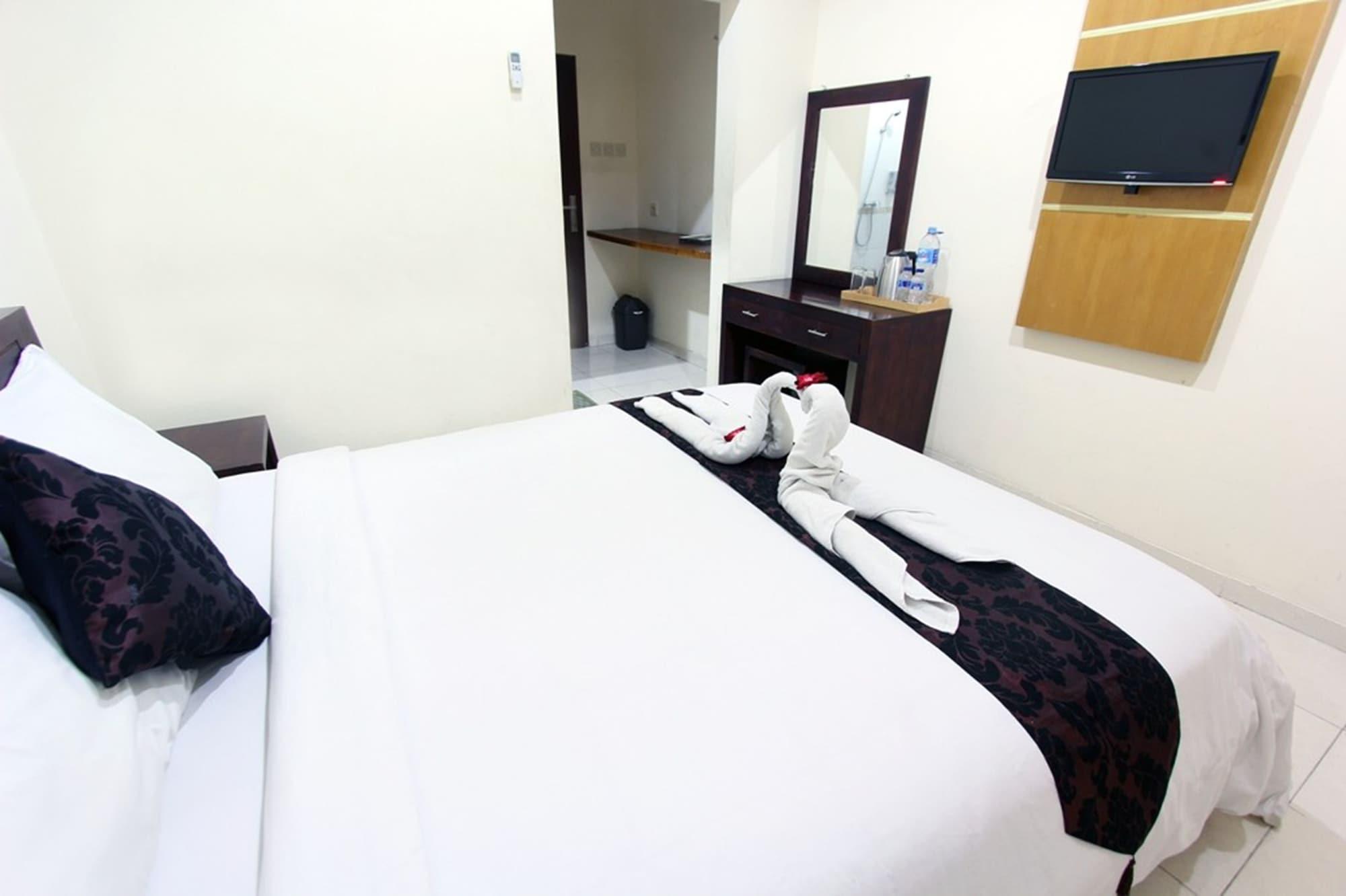 Surya Inn Kuta Lombok Buitenkant foto