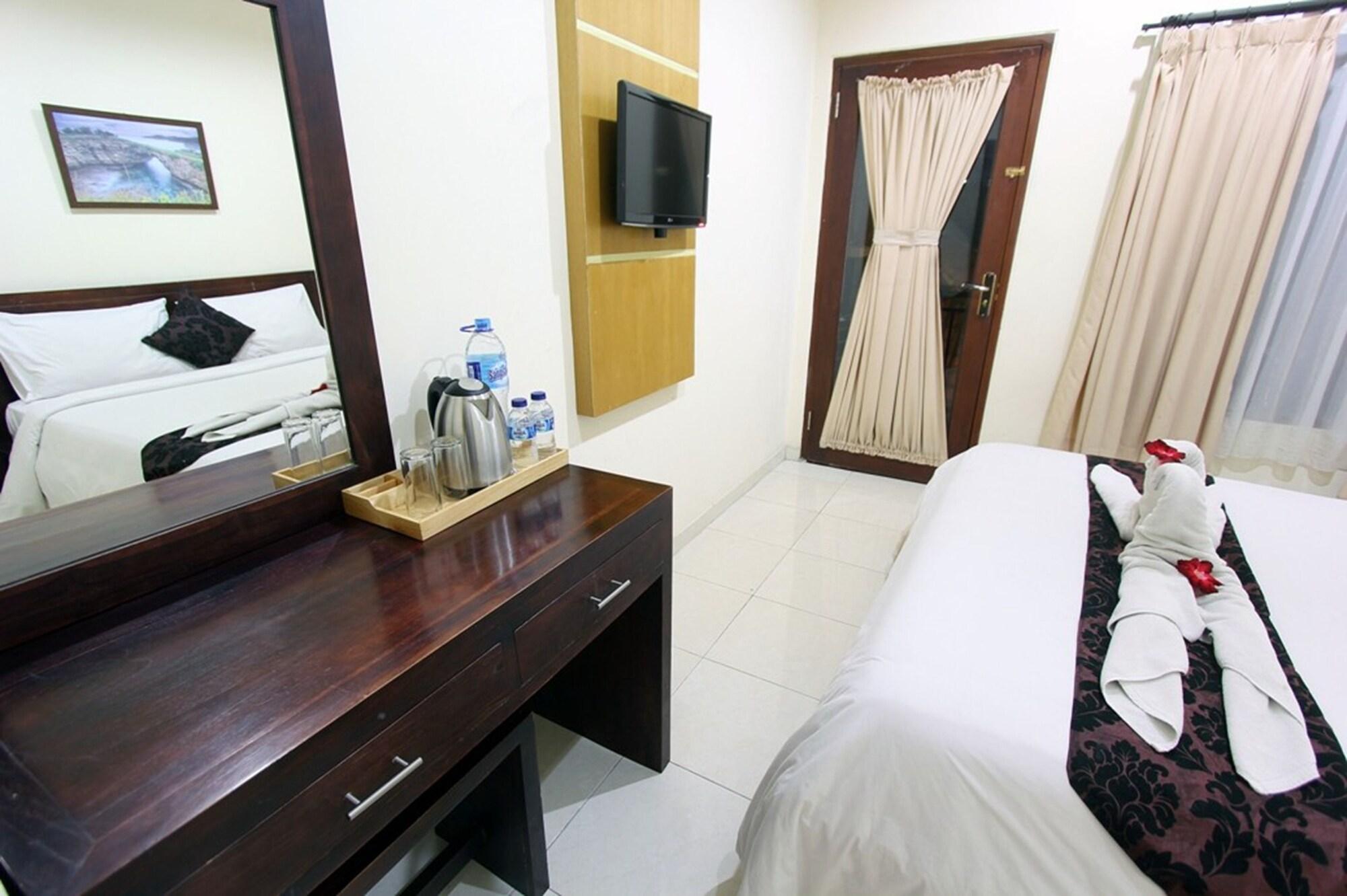 Surya Inn Kuta Lombok Buitenkant foto