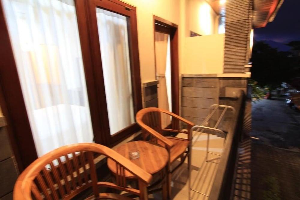 Surya Inn Kuta Lombok Buitenkant foto