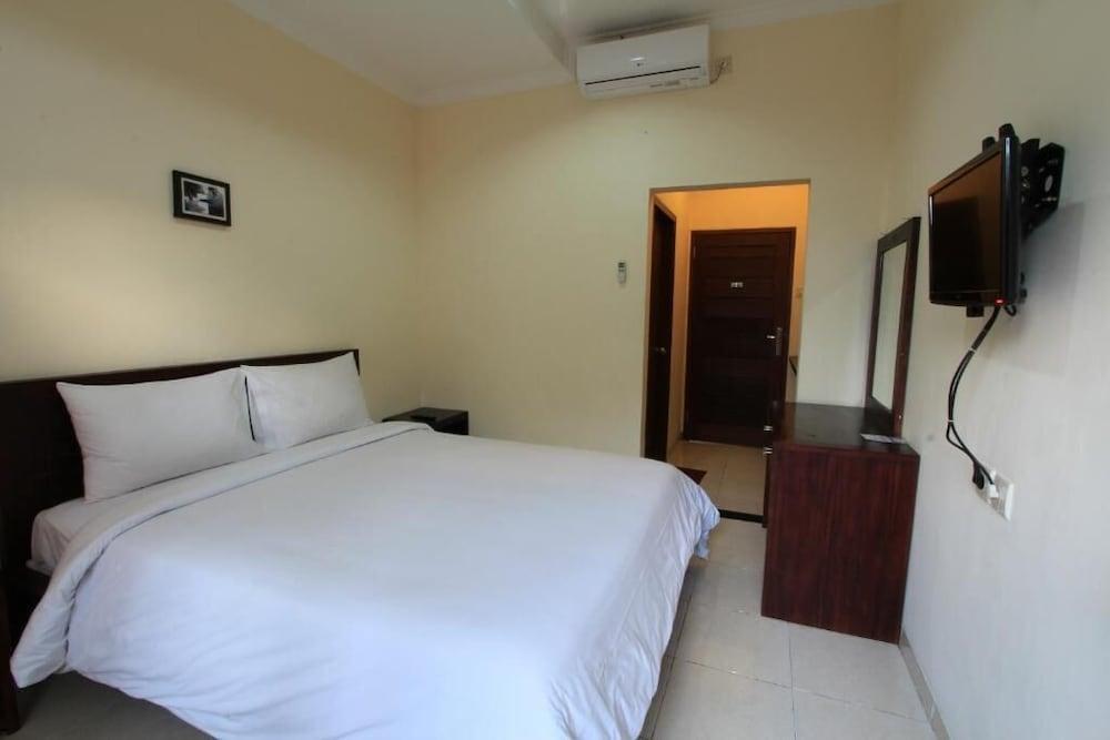 Surya Inn Kuta Lombok Buitenkant foto