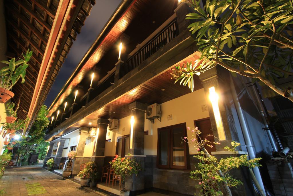 Surya Inn Kuta Lombok Buitenkant foto