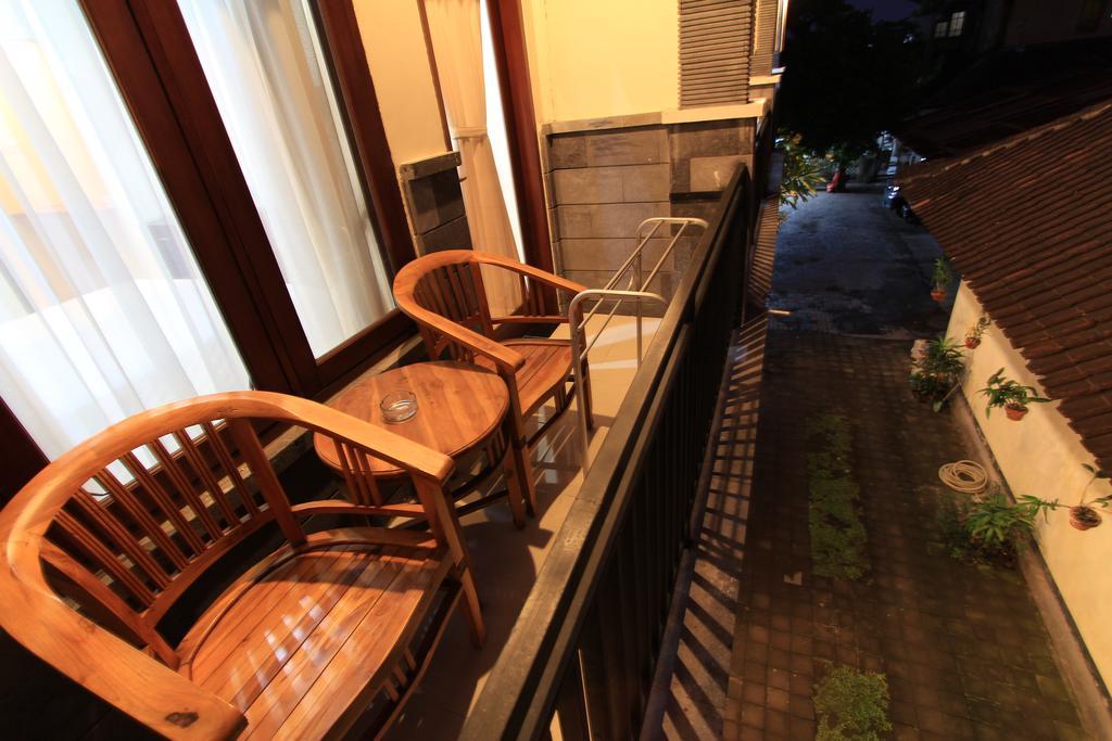 Surya Inn Kuta Lombok Buitenkant foto