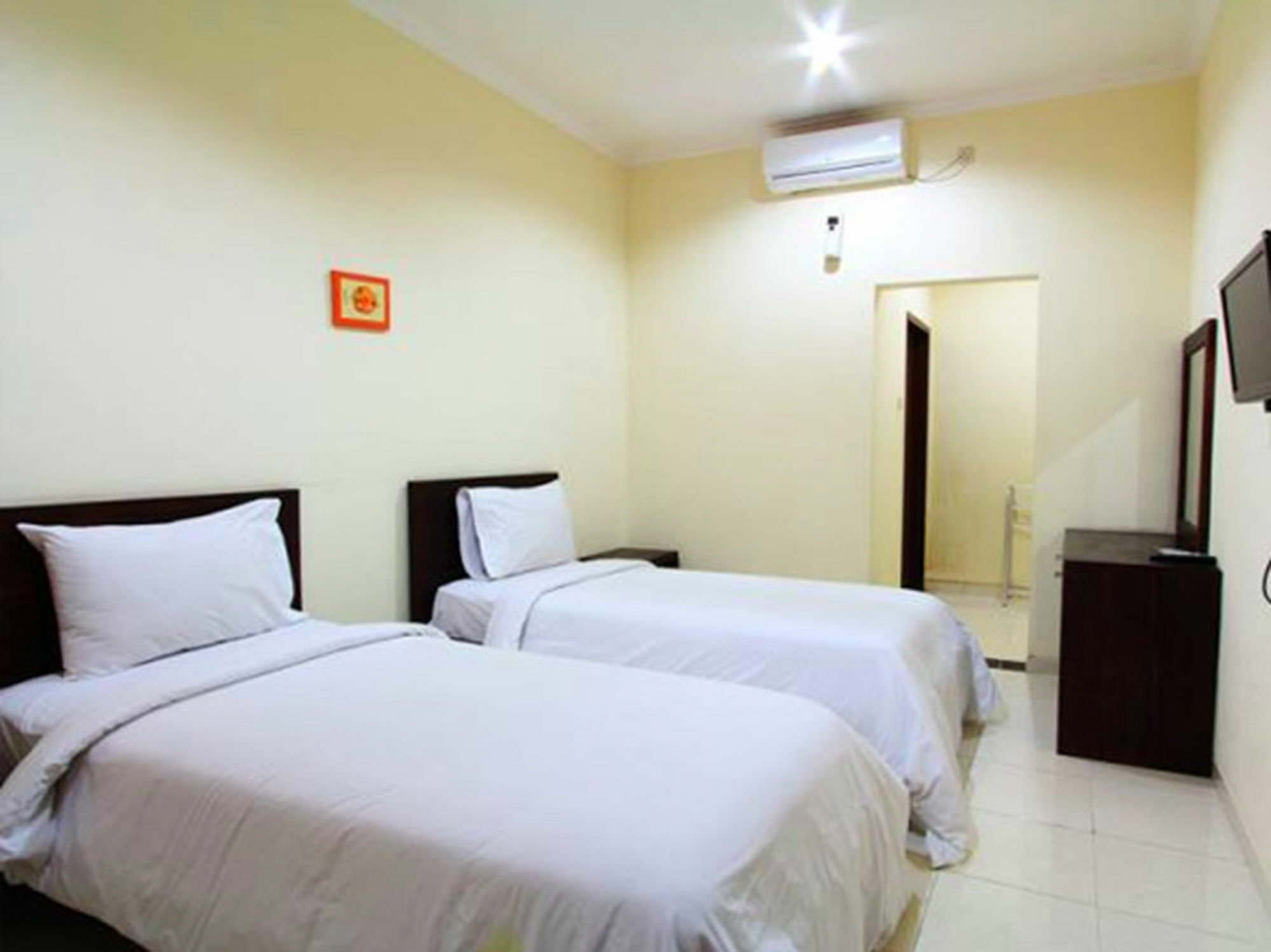 Surya Inn Kuta Lombok Buitenkant foto